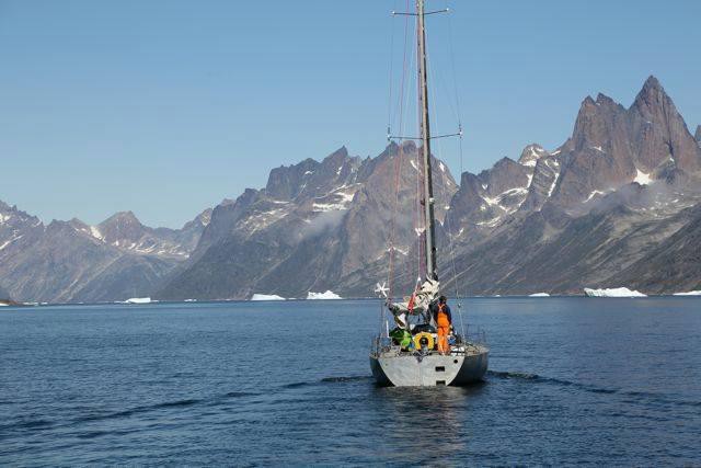 Photos from sailing on Greenland