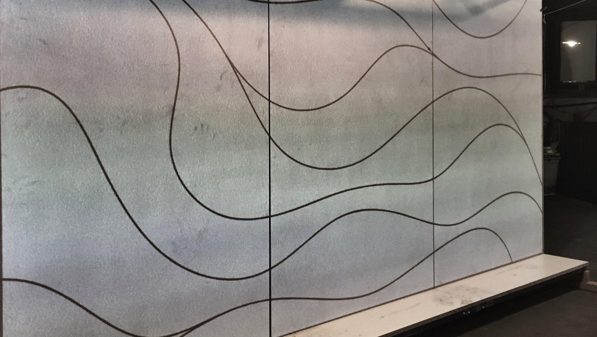 Projection of contour lines on a mold background